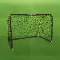 Porterías y redes de entretamiento de fútbol